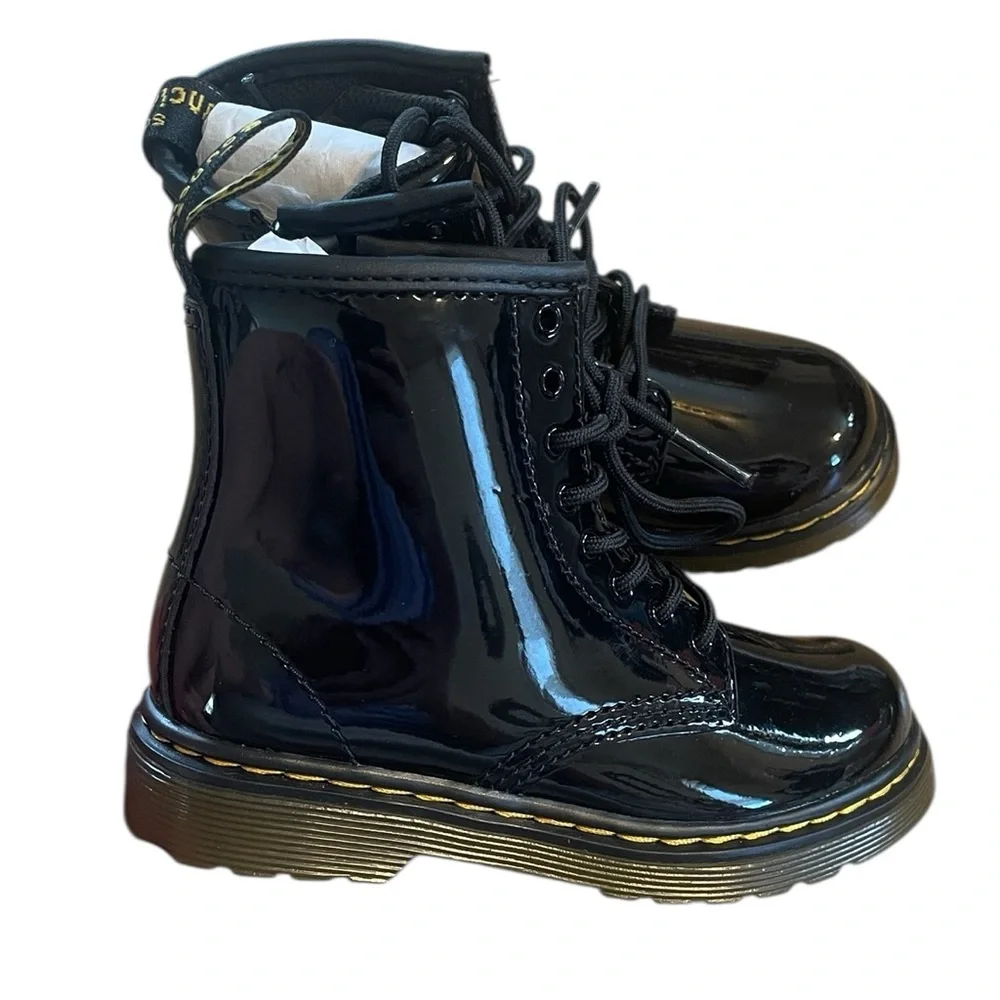 Dr. Martens 1460 Boot - Kids,‎ Size 9 Toddler, NWOB